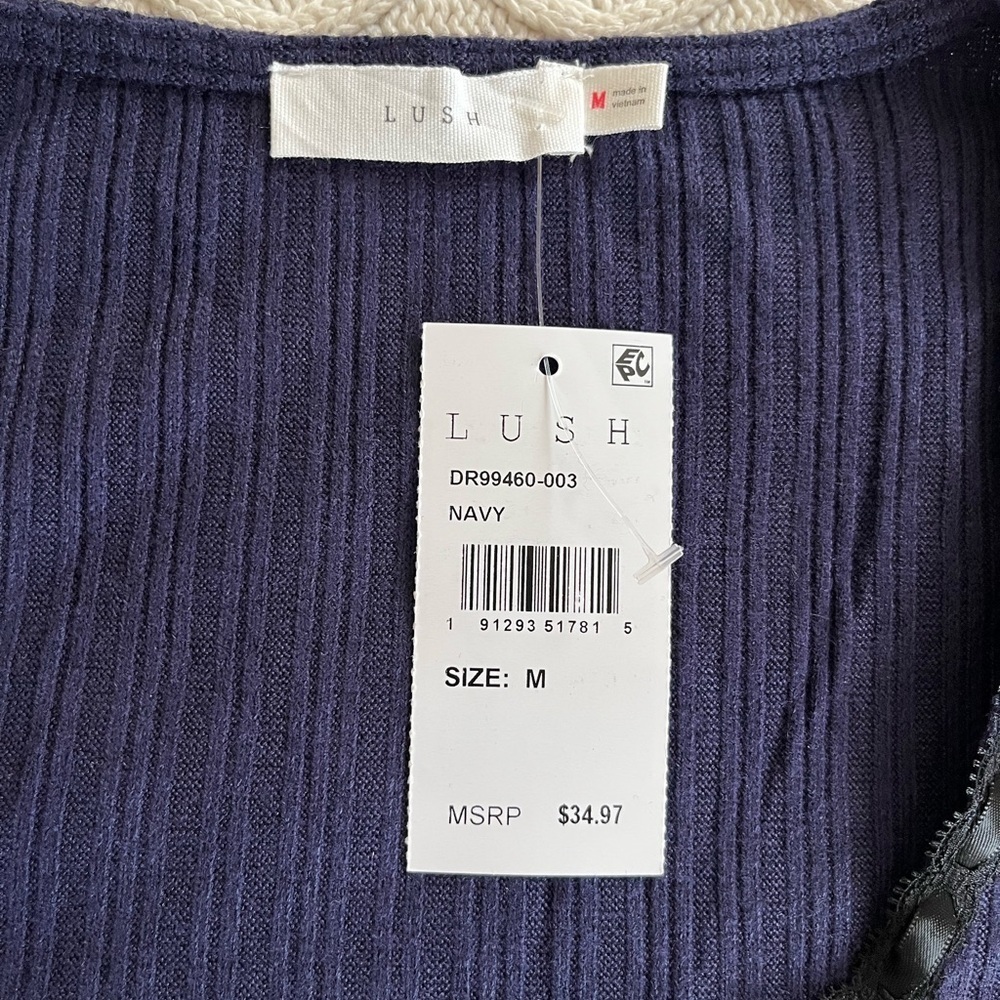 NWT Lush Brand Navy Stretchy Bodycon Dress Women’s size medium - Picture 3 of 15